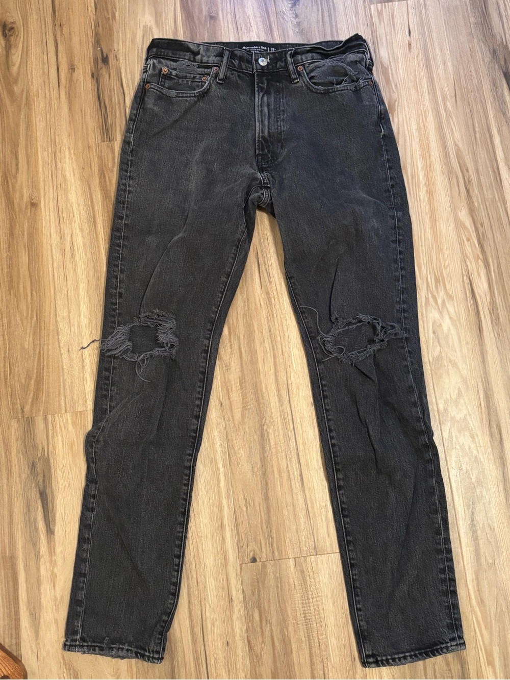 Abercrombie Black Distressed Women’s Jeans